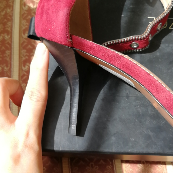 Rachel Zoe High Heel - Picture 8 of 8
